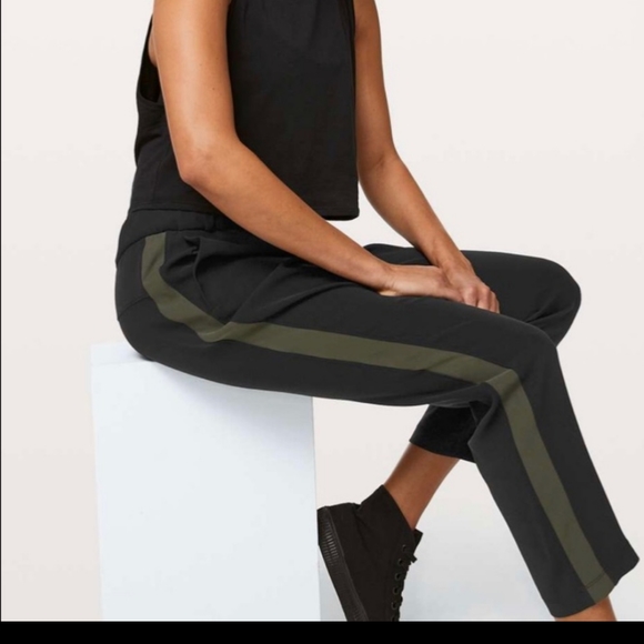 lululemon seasonal store